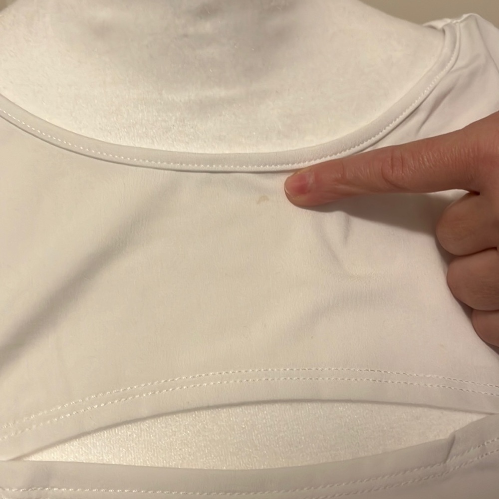20.NWT white buff bunny tank xl